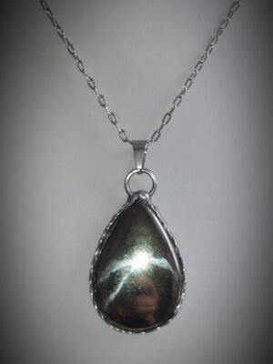 Vitalita - Pyrit - chirurgickou ocel a cín s příměsí stříbra